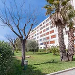 Flat With Loggia At 10Min From The Beach